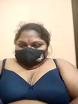 misammahyd online show from February 2026 01:33:01 AM