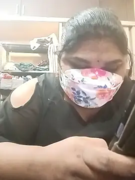 misammahyd online show from May 2026 06:42:02 AM
