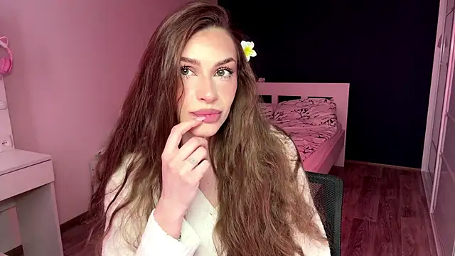 MachelleSpader online show from April 2026 07:17:01 AM