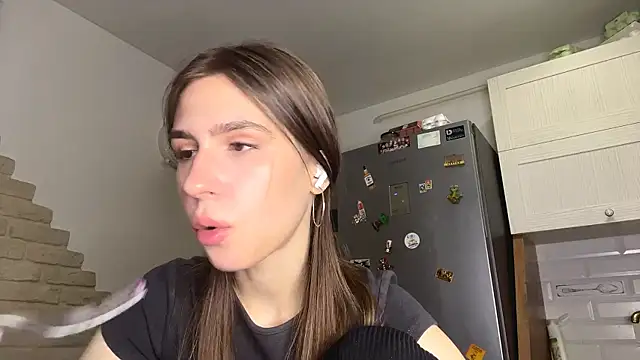 ElsieKuhlmann online show from March 2026 05:26:02 AM