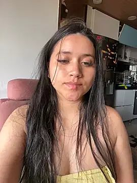 Veronica Wins  online show from March 2026 07:07:01 PM