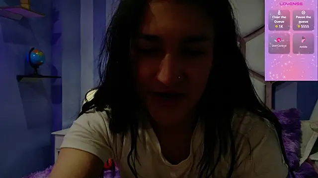 Snapshot of yvi_taylor chatting on July 2026 12:37:01 PM yvi taylor online show from July 2026 12:37:01 PM