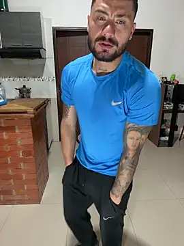 FrancoRossi  online show from February 2026 01:54:01 AM