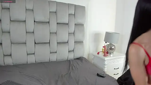 kimberly colle7 online show from February 2026 08:08:02 PM