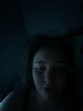 julia4thewin online show from May 2026 04:17:02 AM