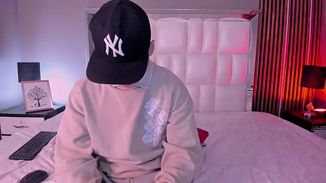 Roger And Ramona online show from February 2026 12:15:01 PM