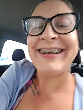 bellafortune69 online show from May 2026 02:11:01 PM