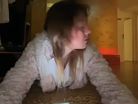 Luxerin online show from March 2026 07:31:02 PM