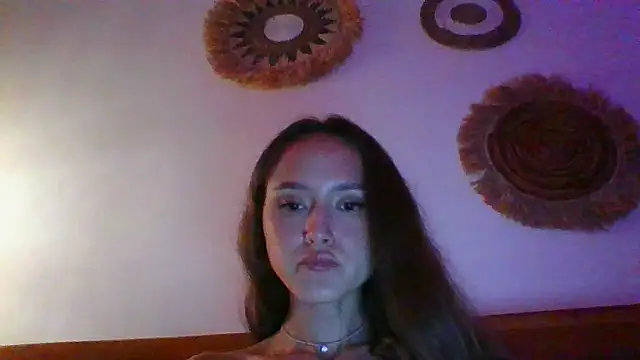 Nyvoria online show from March 2026 01:17:02 PM