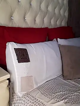 bigboobylicious online show from April 2026 12:06:01 PM