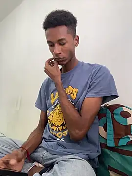 Snapshot of twink_gabrielll chatting on June 2026 05:25:01 PM twink gabrielll online show from June 2026 05:25:01 PM