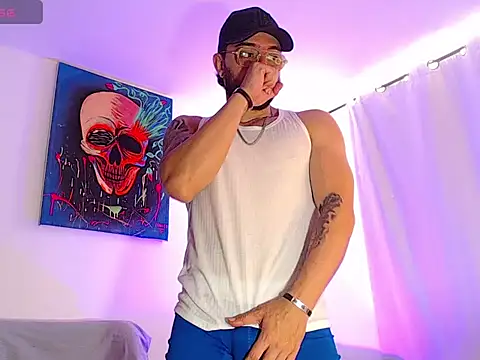 Axel Stton online show from June 2026 02:15:02 PM