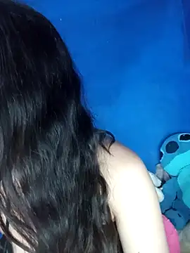 Snapshot of Megan_nica chatting on April 2026 01:42:02 AM Megan nica online show from April 2026 01:42:02 AM