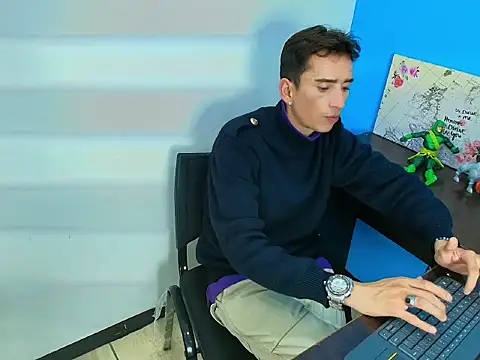 Iam Smith  online show from March 2026 03:58:02 AM