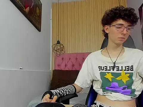 Syriussz online show from February 2026 07:37:02 PM