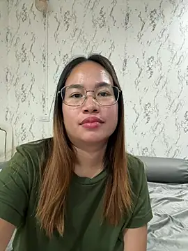 Ponthip online show from April 2026 03:53:01 PM