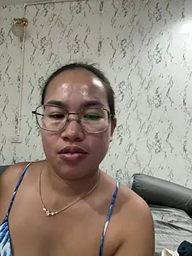 Ponthip online show from May 2026 04:44:02 PM