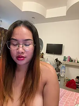 Ponthip online show from June 2026 01:52:02 AM