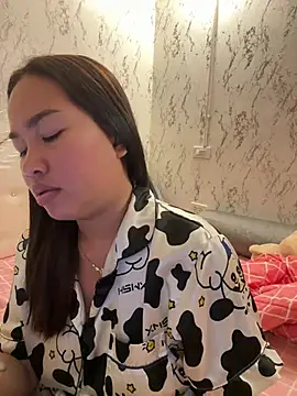 Ponthip online show from June 2026 01:04:01 PM