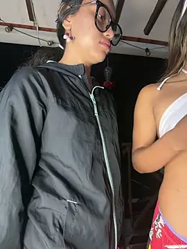 l0lita emi online show from April 2026 08:19:02 AM