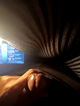 itsRavisingh082 online show from January 2026 04:56:02 PM