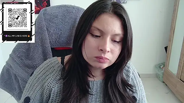 yessica gomez01 online show from June 2026 08:31:02 PM