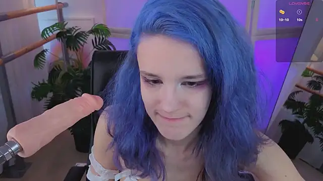 AuraLaunni online show from February 2026 07:18:02 AM