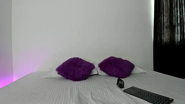KylieJonesReal online show from February 2026 08:38:01 PM