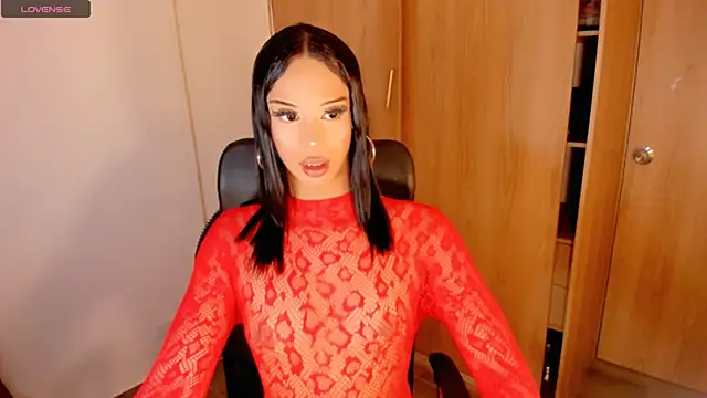 Snapshot of Celene_Goddess chatting on May 2026 08:29:01 AM Celene Goddess online show from May 2026 08:29:01 AM