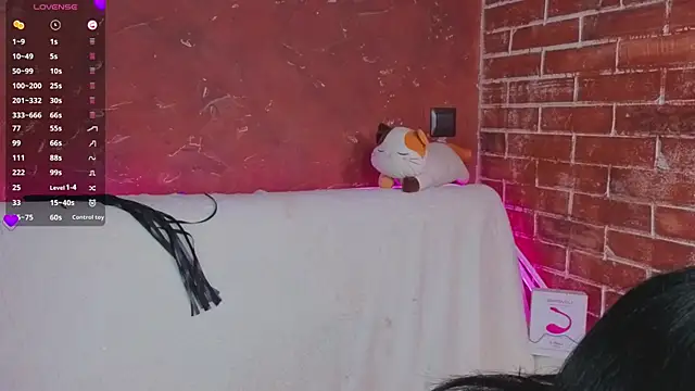 LisaBunnyy online show from February 2026 11:15:02 PM