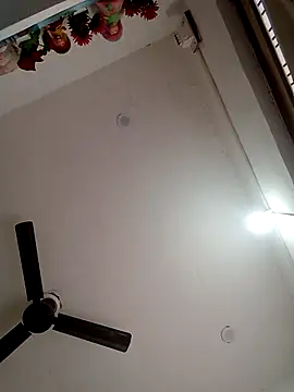 kiiuu sexe online show from March 2026 03:52:01 AM