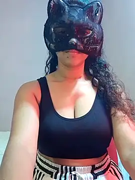 cutehotwife online show from April 2026 09:05:01 PM