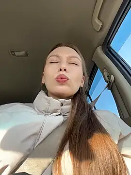 LeiaMood online show from March 2026 04:40:02 AM