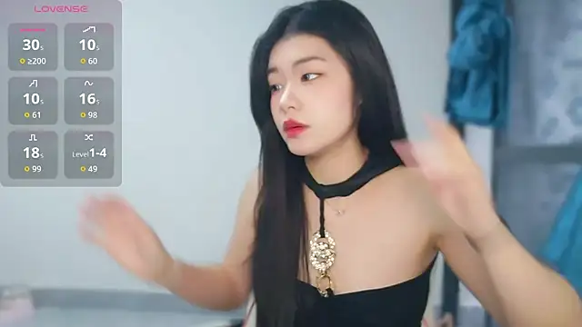 -XiaoYu-777 online show from February 2026 07:23:02 AM