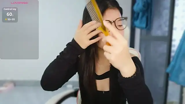 -XiaoYu-777 online show from February 2026 08:34:02 AM