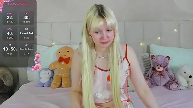 Snapshot of AdeleSilvy chatting on June 2026 06:52:02 AM AdeleSilvy online show from June 2026 06:52:02 AM