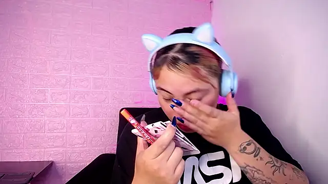 Dominic Queen1126 online show from February 2026 11:37:02 AM