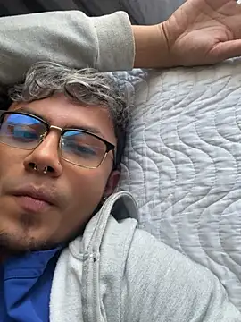 Esteban 199 online show from January 2026 09:30:02 PM