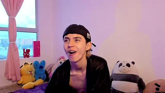 Maiky Cooper01 online show from April 2026 04:23:01 PM