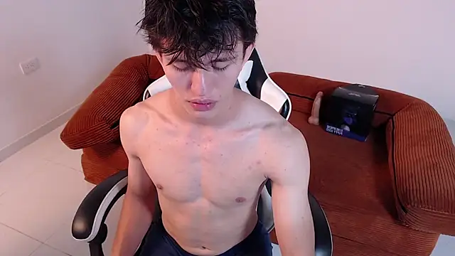 DarrenColleen online show from February 2026 02:04:01 AM