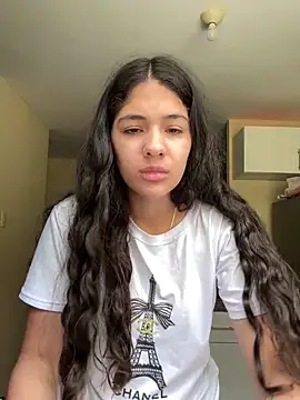 Snapshot of diosa_sofia19 chatting on May 2026 03:09:02 PM diosa sofia19 online show from May 2026 03:09:02 PM