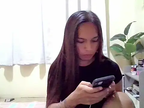 Snapshot of LOVELYMAYUMIE chatting on May 2026 04:14:02 PM LOVELYMAYUMIE online show from May 2026 04:14:02 PM