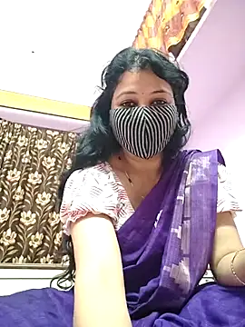 Priyaji7575 online show from February 2026 05:13:02 AM