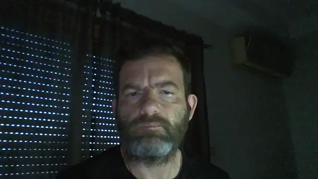 Snapshot of _grj1 chatting on June 2026 05:22:01 AM grj1 online show from June 2026 05:22:01 AM