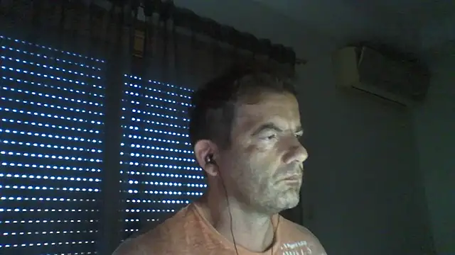 Snapshot of _grj1 chatting on June 2026 05:42:02 AM grj1 online show from June 2026 05:42:02 AM