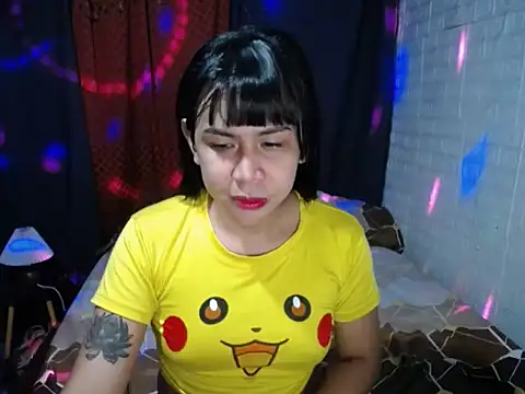 BriannaCruz24 online show from April 2026 11:35:01 AM