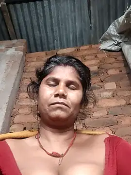 Hot di97 online show from April 2026 12:00:01 AM