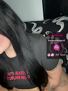 Snapshot of Miss_CurvesXXX chatting on June 2026 12:19:01 PM Miss CurvesXXX online show from June 2026 12:19:01 PM