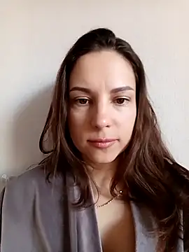 She-Moon online show from April 2026 06:13:01 AM