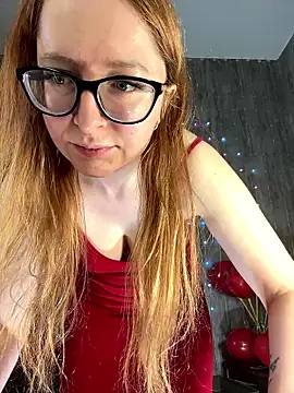 coy girl  online show from February 2026 11:18:01 AM